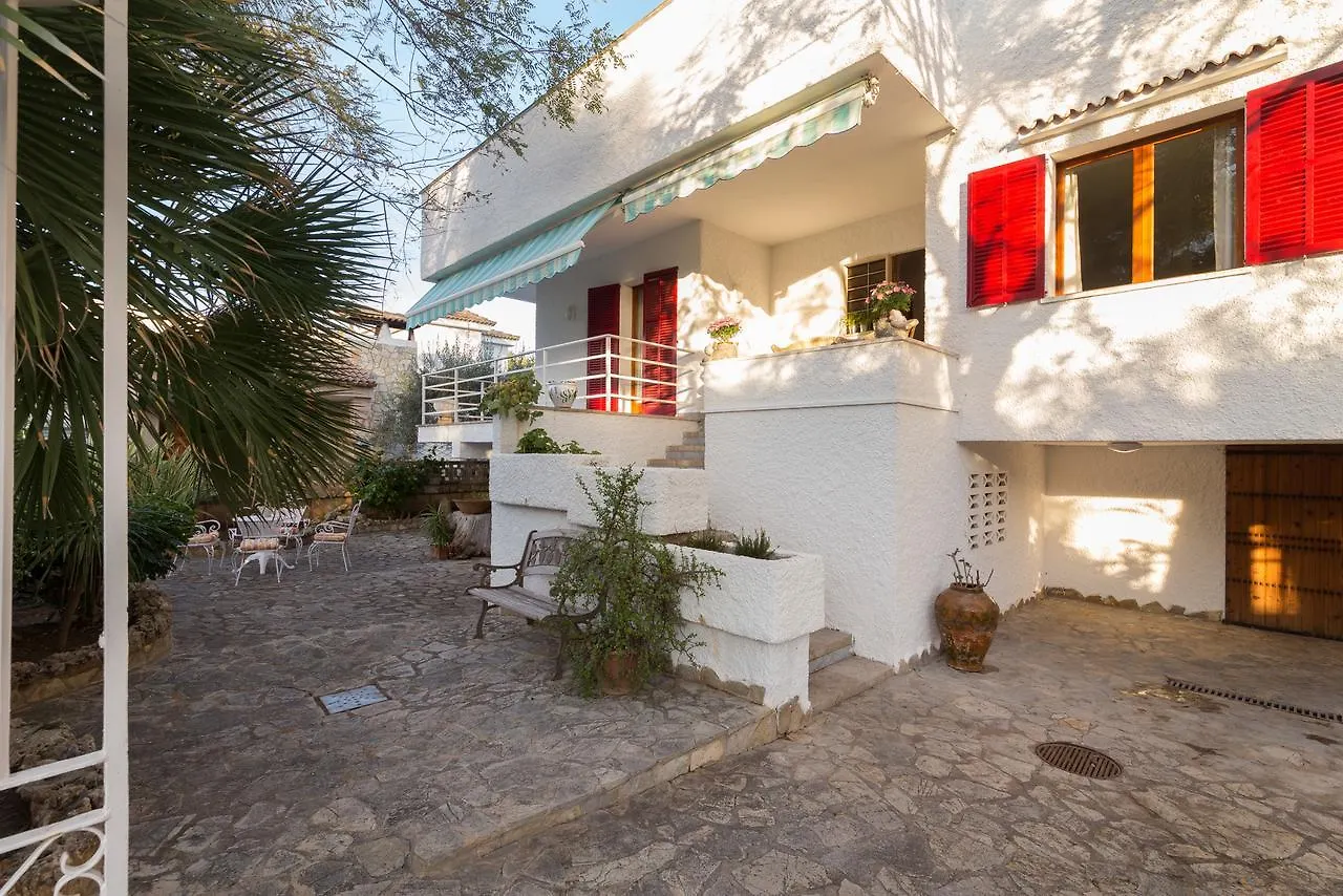 Chalet Villa Cactus Port de Alcudia  Spain
