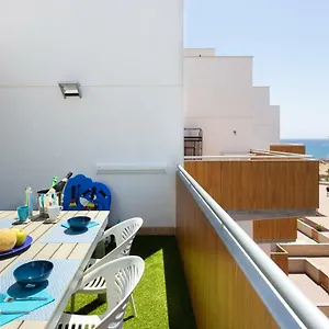 luxury-beachfront-penthouse.adeje-hotels.com/